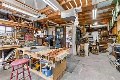 1410 SW Juniper Avenue, Redmond, OR 97756 - Photo 40