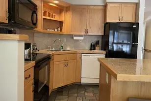 2200 Snowgoose Dr, Redmond, OR 97756 - Photo 8