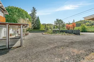 1381 Oak Hill Rd, Roseburg, OR 97471 - Photo 42