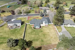 4075 Collier Ln, Klamath Falls, OR 97603 - Photo 12