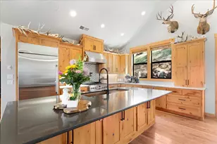 2220 Butte Falls Hwy, Eagle Point, OR 97524 - Photo 18