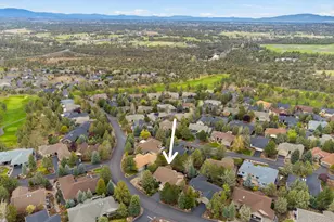 900 Victoria Falls Dr, Redmond, OR 97756 - Photo 40