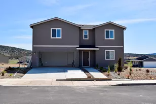 1088 NE Cobbleridge Loop NE, Prineville, OR 97754 - Photo 4