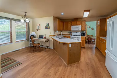 3128 NE Cromwell Court, Bend, OR 97701 - Photo 8