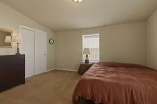 2530 SW Evening Primrose Dr, Redmond, OR 97756 - Photo 8