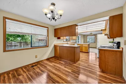 2747 SW 23rd Street, Redmond, OR 97756 - Photo 14