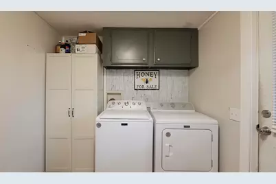 20055 Highway 62 #UNIT 15, Shady Cove, OR 97539 - Photo 16