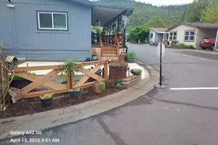 20055 Hwy 62, Shady Cove, OR 97539 - Photo 40