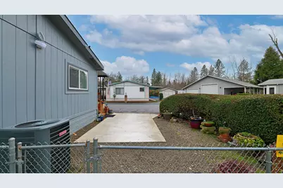 20055 Highway 62 #UNIT 15, Shady Cove, OR 97539 - Photo 42