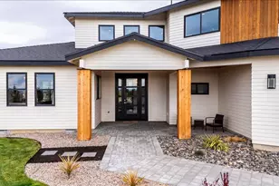 8974 SW Copley Rd, Powell Butte, OR 97753 - Photo 4