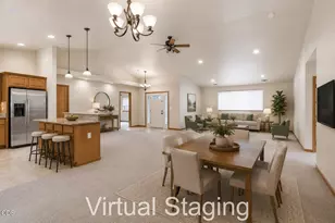 602 Barton Rd, Eagle Point, OR 97524 - Photo 6