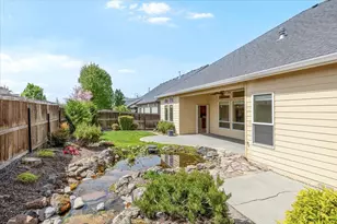 162 Bellerive Dr, Eagle Point, OR 97524 - Photo 22