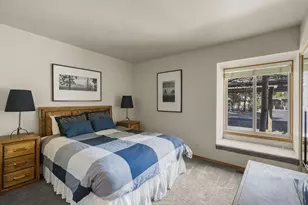 17755 Lake Aspen Ct, Sunriver, OR 97707 - Photo 12