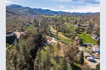 5017 Lane Creek Road #Parcel 2, Central Point, OR 97502 - Photo 20