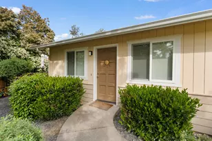 1701 NE Foothill Blvd, Grants Pass, OR 97526 - Photo 14