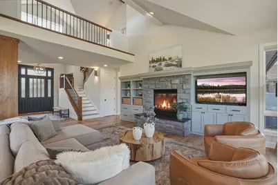 61807 Fall Creek Loop, Bend, OR 97702 - Photo 8
