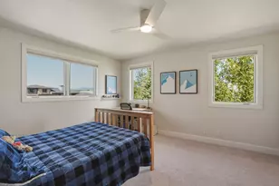 61807 Fall Creek Loop, Bend, OR 97702 - Photo 26