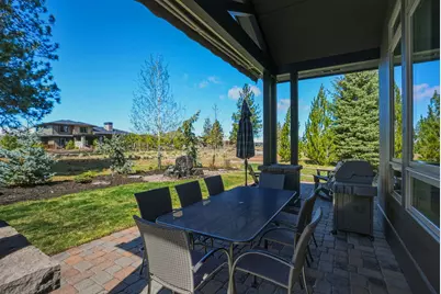 61807 Fall Creek Loop, Bend, OR 97702 - Photo 32