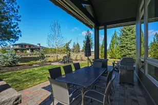 61807 Fall Creek Loop, Bend, OR 97702 - Photo 32