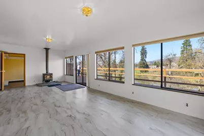 1300 Daisy Lane, Grants Pass, OR 97527 - Photo 24