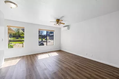 1300 Daisy Lane, Grants Pass, OR 97527 - Photo 16