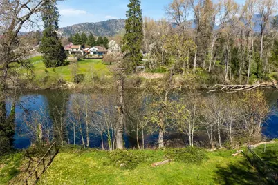1300 Daisy Lane, Grants Pass, OR 97527 - Photo 52