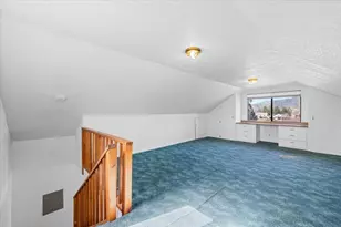 1300 Daisy Ln, Grants Pass, OR 97527 - Photo 32