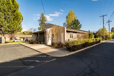 336 NE Norton Avenue, Bend, OR 97701 - Photo 2