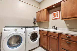 2322 NW High Lakes Loop, Bend, OR 97703 - Photo 22