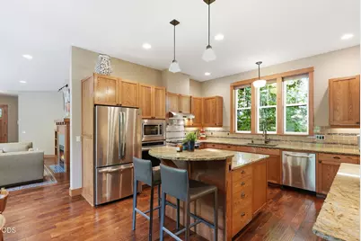 2322 NW High Lakes Loop, Bend, OR 97703 - Photo 16