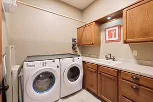 2322 NW High Lakes Loop, Bend, OR 97703 - Photo 26