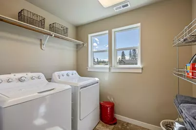 746 N Roundhouse Court, Sisters, OR 97759 - Photo 26