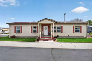 2640 SW Evening Primrose Dr, Redmond, OR 97756 - Photo 1