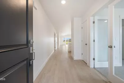 406 NW Monte Vista Avenue #124, Madras, OR 97741 - Photo 2