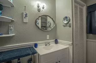 1203 4th Ave, Gold Hill, OR 97525 - Photo 28