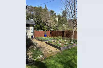 1203 4th Avenue, Gold Hill, OR 97525 - Photo 52