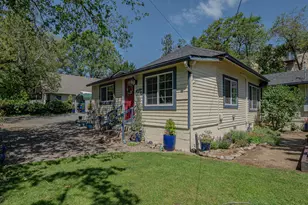 1203 4th Ave, Gold Hill, OR 97525 - Photo 6
