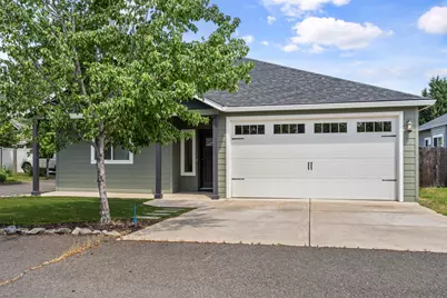 1350 Swayze Lane, Medford, OR 97501 - Photo 4