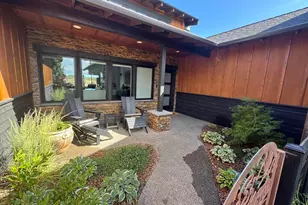 20350 Rock Canyon Rd, Bend, OR 97703 - Photo 32