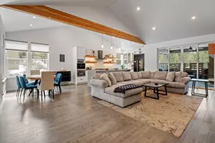 57752 Lassen Ln, Sunriver, OR 97707 - Photo 4