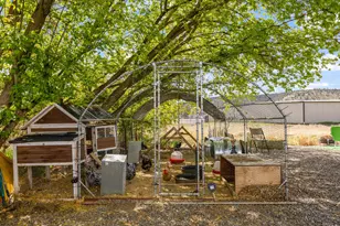 1584 N Gardner Rd, Prineville, OR 97754 - Photo 34