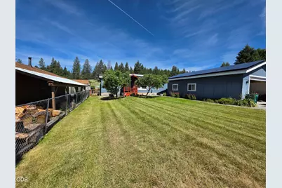 330 N Baker Avenue, Chiloquin, OR 97624 - Photo 26