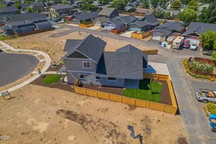 887 NW 18th Ct, Redmond, OR 97756 - Photo 66