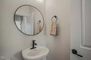 887 NW 18th Ct, Redmond, OR 97756 - Photo 30