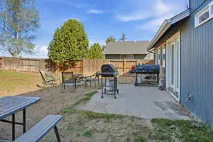 2113 NW 22nd St, Redmond, OR 97756 - Photo 30