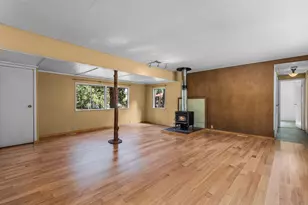 19955 Ashwood Dr, Bend, OR 97702 - Photo 12