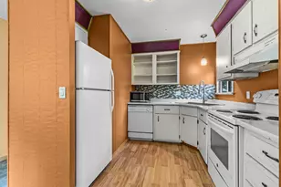 19955 Ashwood Dr, Bend, OR 97702 - Photo 16