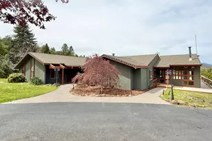 1662 Cove Point Rd, Klamath Falls, OR 97601 - Photo 8