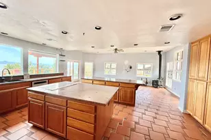 1662 Cove Point Rd, Klamath Falls, OR 97601 - Photo 14