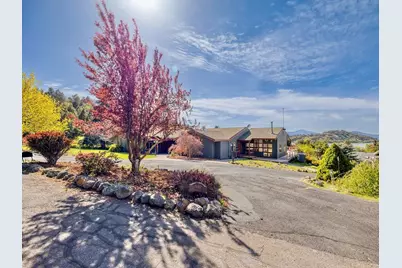 1662 Cove Point Road, Klamath Falls, OR 97601 - Photo 8